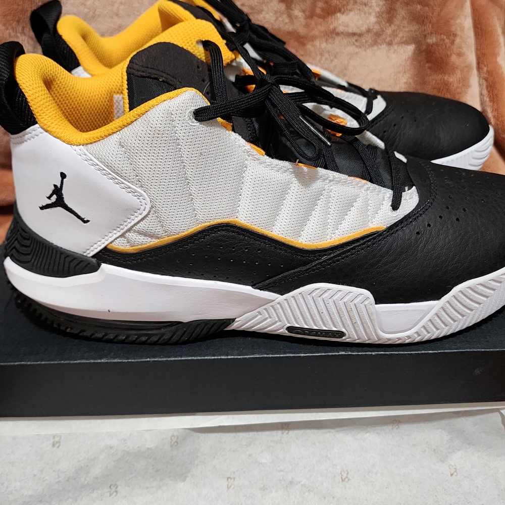 Kids Black and White Basketball Shoes
